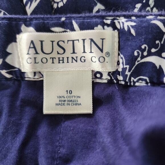 Austin Clothing Blue with White Floral A-line Flared Knee Length Skirt Size 10 - Picture 6 of 6